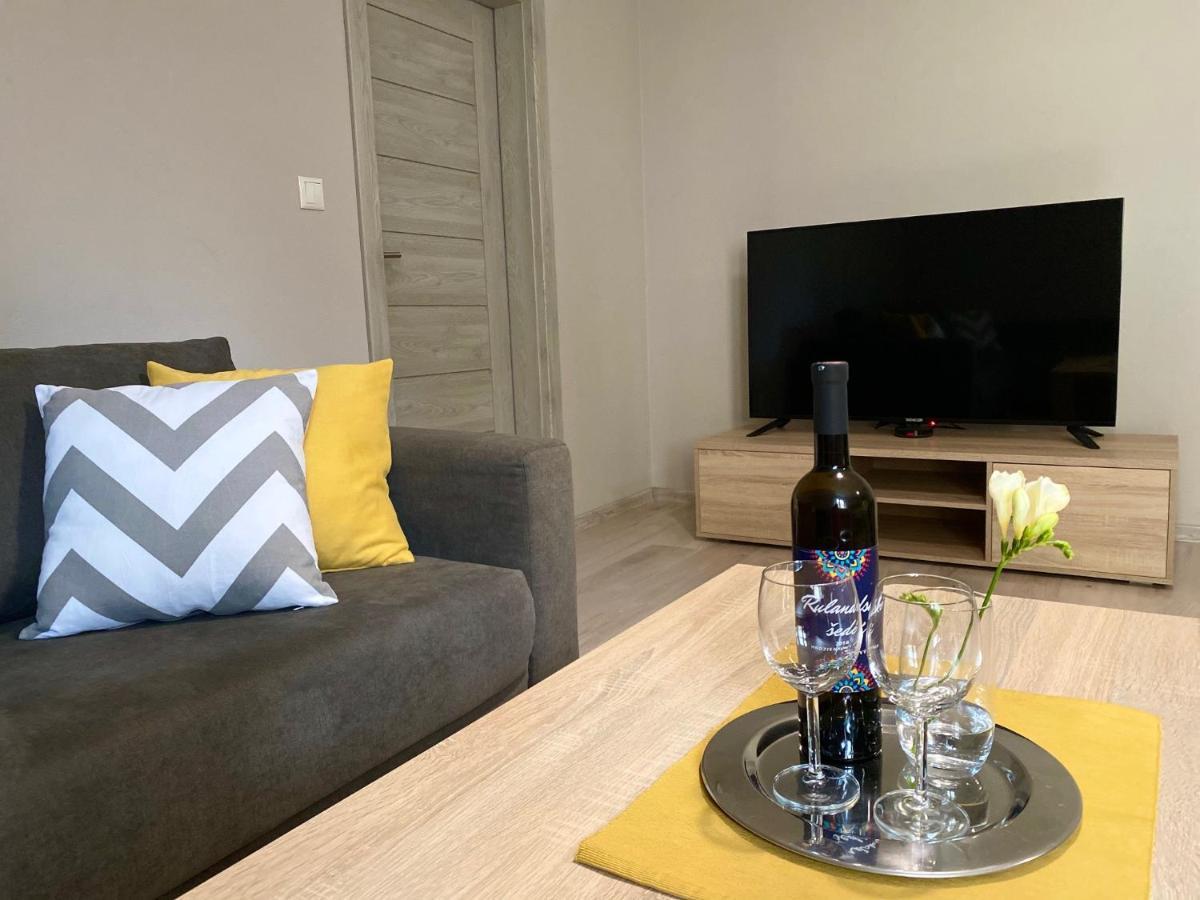 City Apartments Liptovský Mikuláš 外观 照片